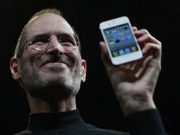 steve-jobs-iphone-