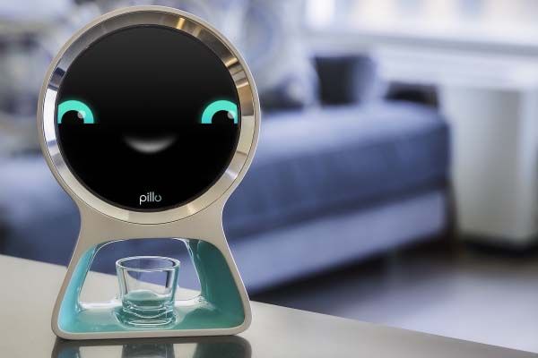 pillo_home_smart_health_robot_1-ρομπότ