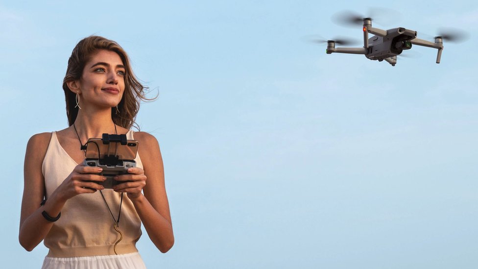 Drones: learn everything before you fly the gadget of the future!