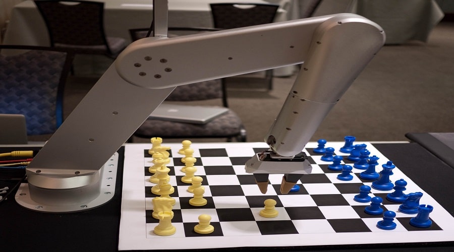 ρομπότ σκάκι σκακιού έσπασε δάχτυλο