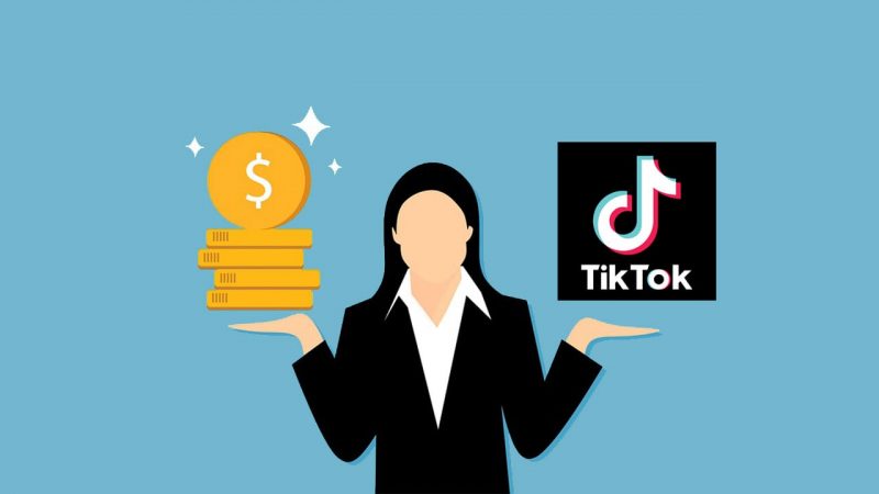 Influencer αποκαλύπτει το εισόδημά της από TikTok και Facebook 